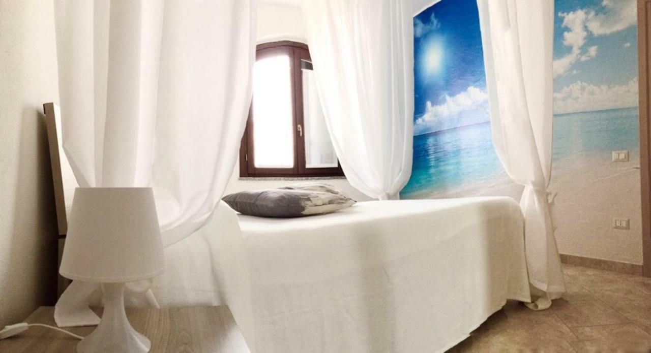 Renabianca House Apartment ซานตา เตเรซา กัลลูรา ภายนอก รูปภาพ